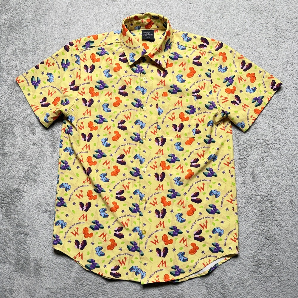 Universal Studios Shirt Mens Small Yellow The Wizarding World Of Harry Potter